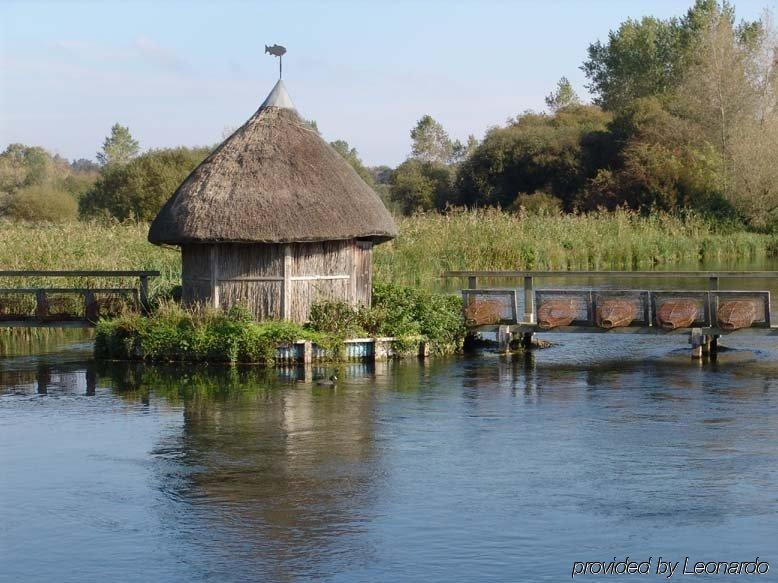 The Peat Spade Inn Стокбридж Екстериор снимка